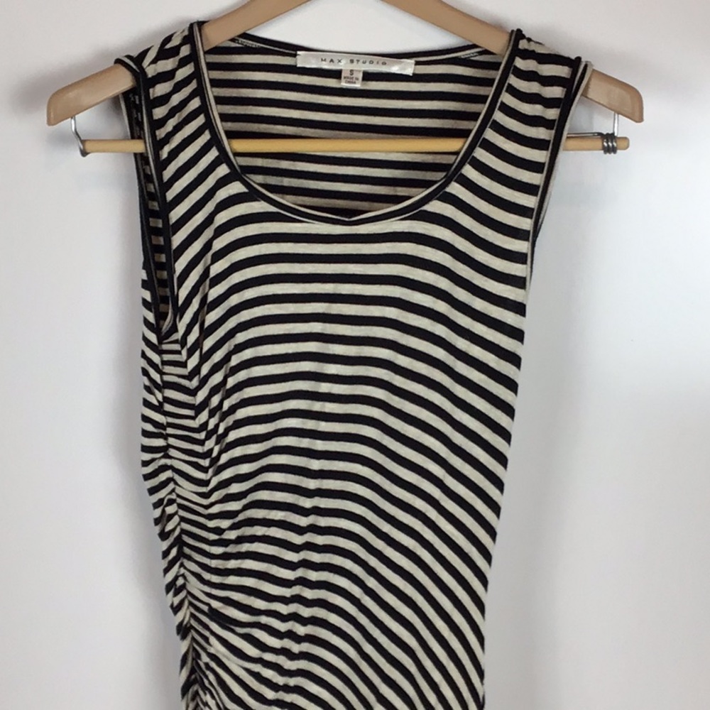 Max studio ruched dress.